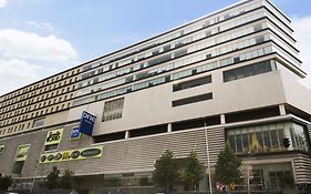 One Ciudad de Mexico Patriotismo